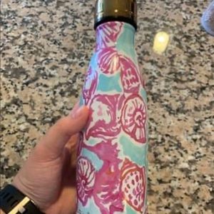 Lilly Pulitzer Swell Bottle